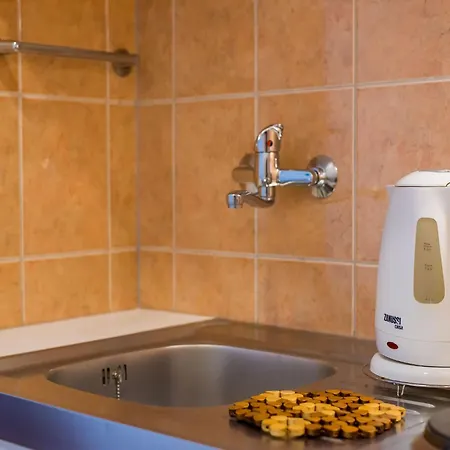 아파트 Aura - Comfort 4 With Shared Swimming Pool *