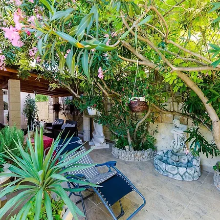 Aura - Comfort 4 With Shared Swimming Pool Daire