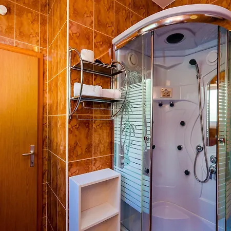 公寓 Aura - Comfort 4 With Shared Swimming Pool *