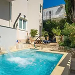 Aura - Comfort 4 With Shared Swimming Pool Dubrovník